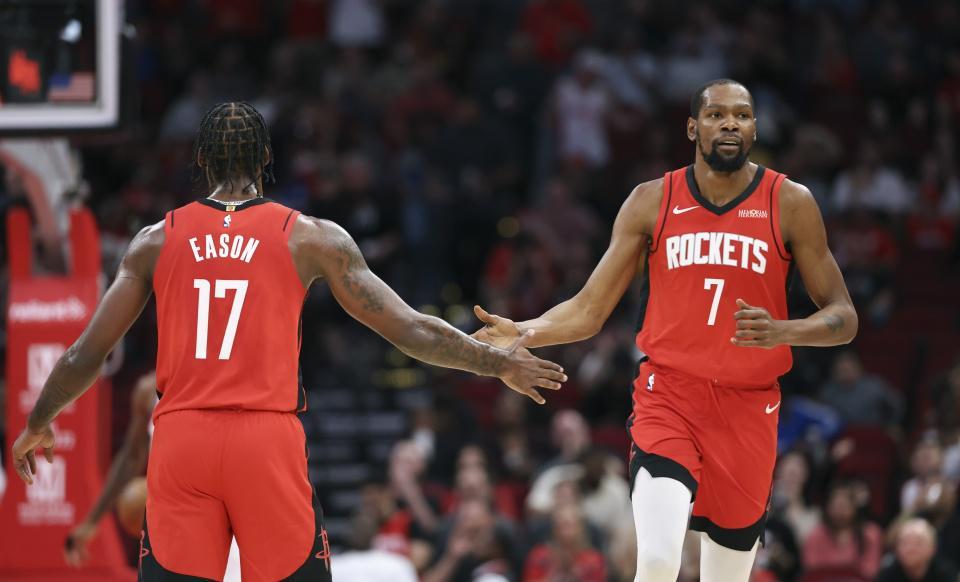 开云下载网址-西部排名大乱斗！森林狼3连胜成火箭最大威胁 湖人坐6望5逼近掘金