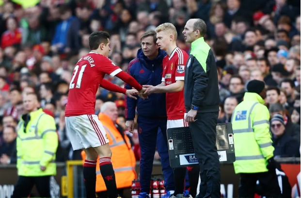 kaiyun-太阳报：前曼联球员威尔现是旅游社代理 他曾和拉什福德一同亮相